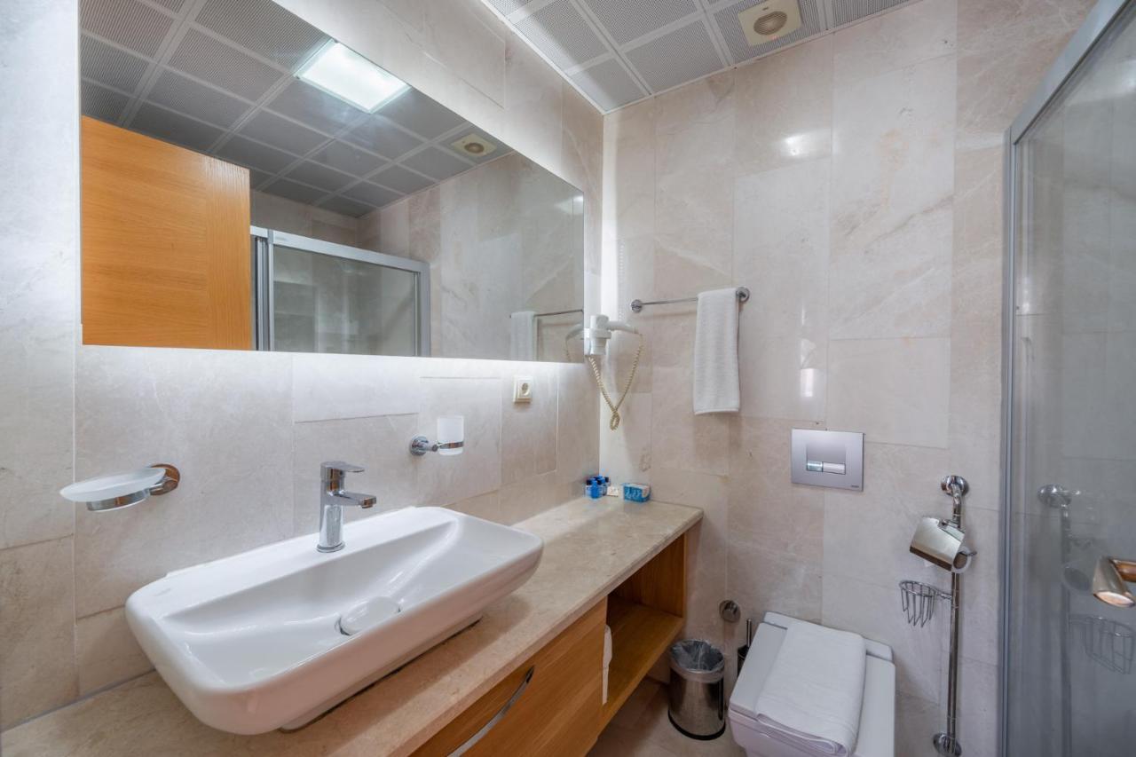 Majeste Hotel Bodrum Гюмбет Екстериор снимка