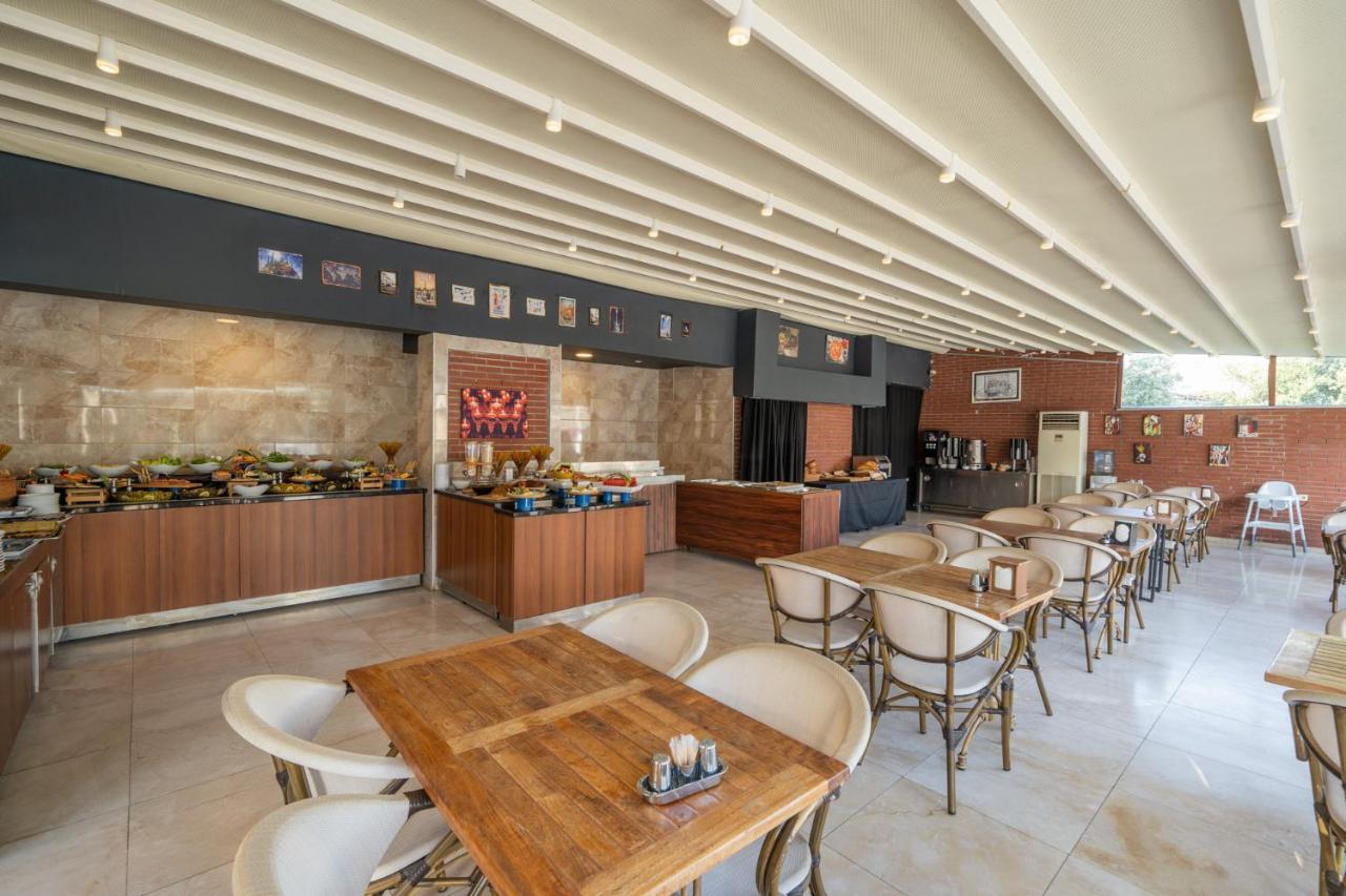 Majeste Hotel Bodrum Гюмбет Екстериор снимка