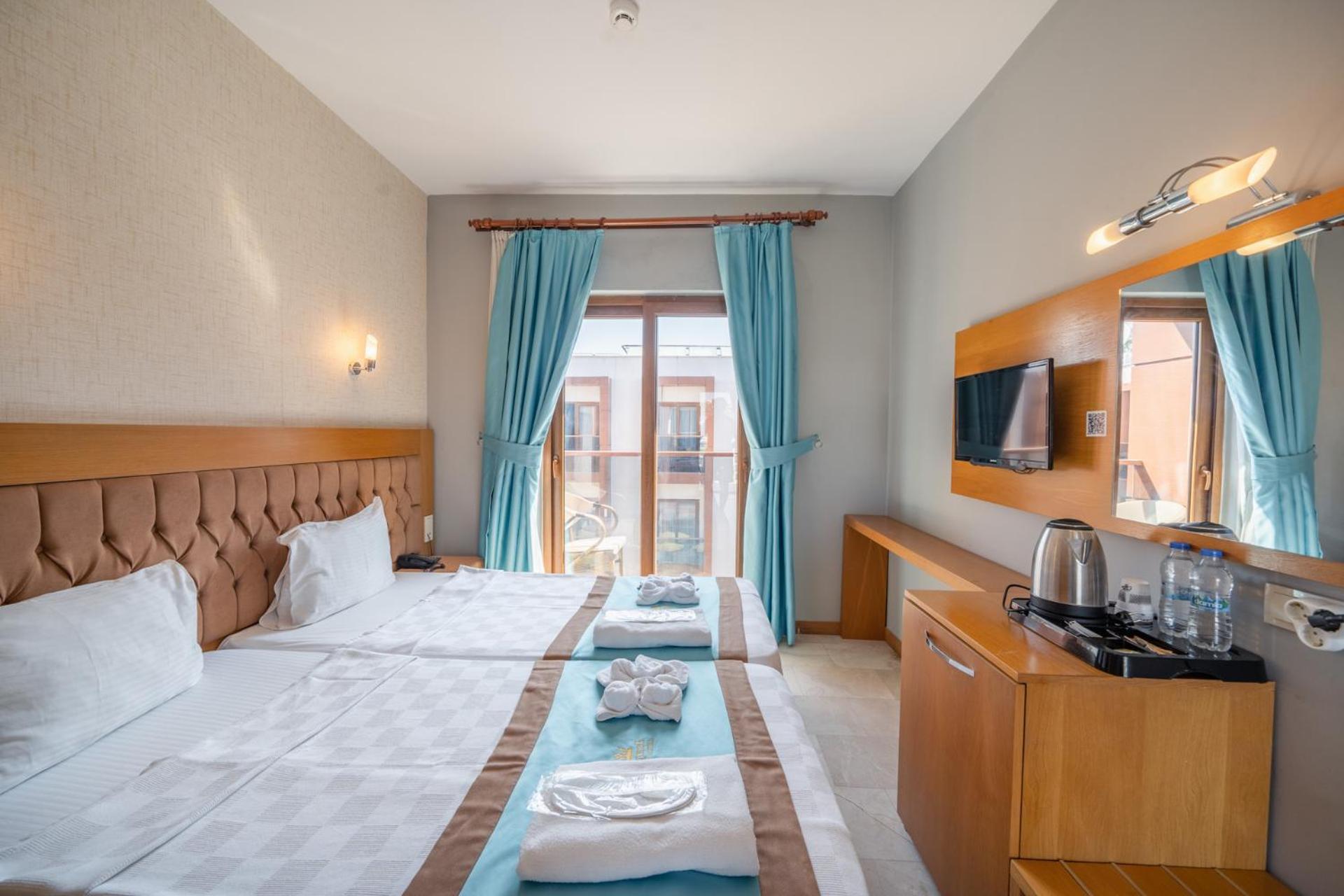 Majeste Hotel Bodrum Гюмбет Екстериор снимка