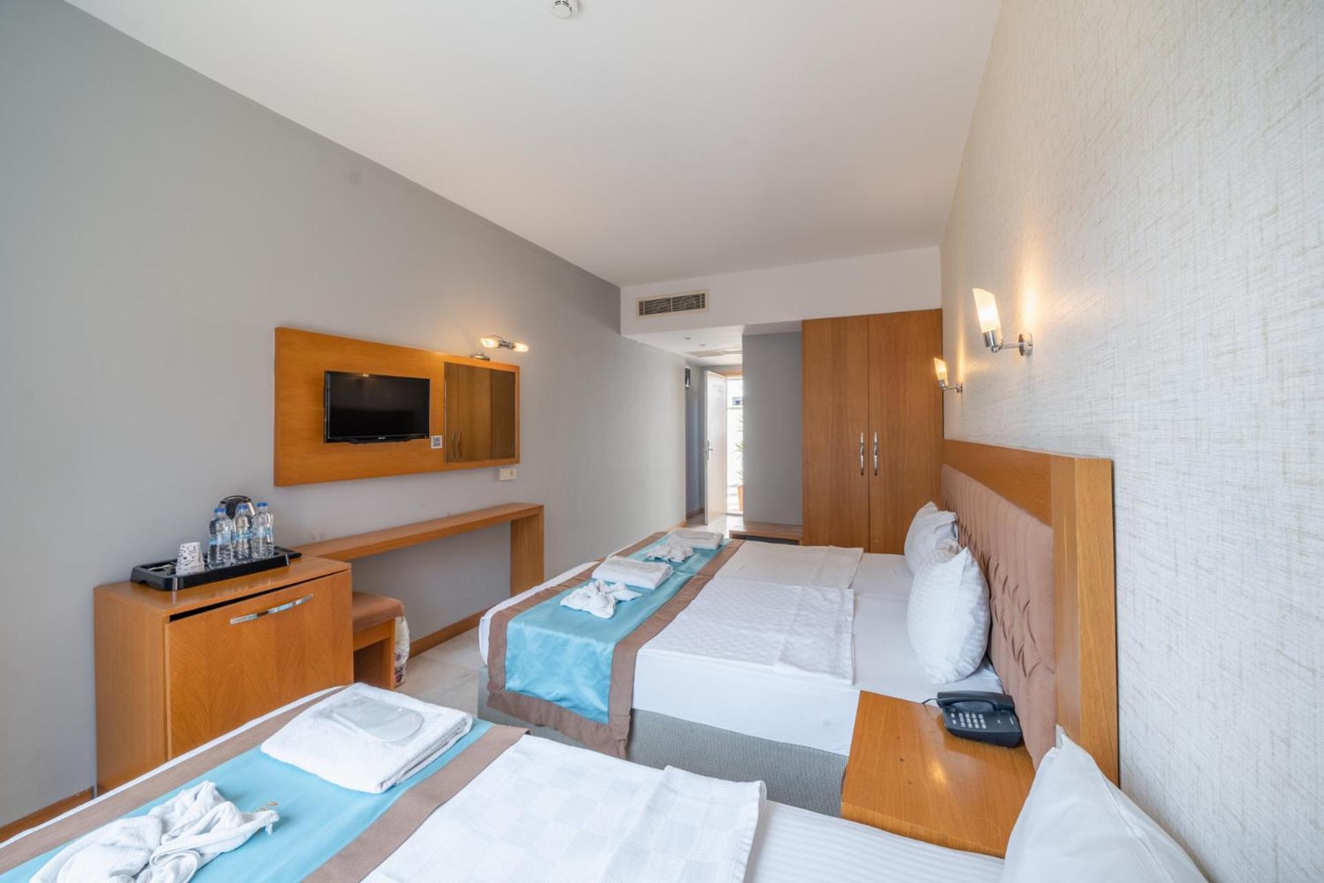 Majeste Hotel Bodrum Гюмбет Екстериор снимка